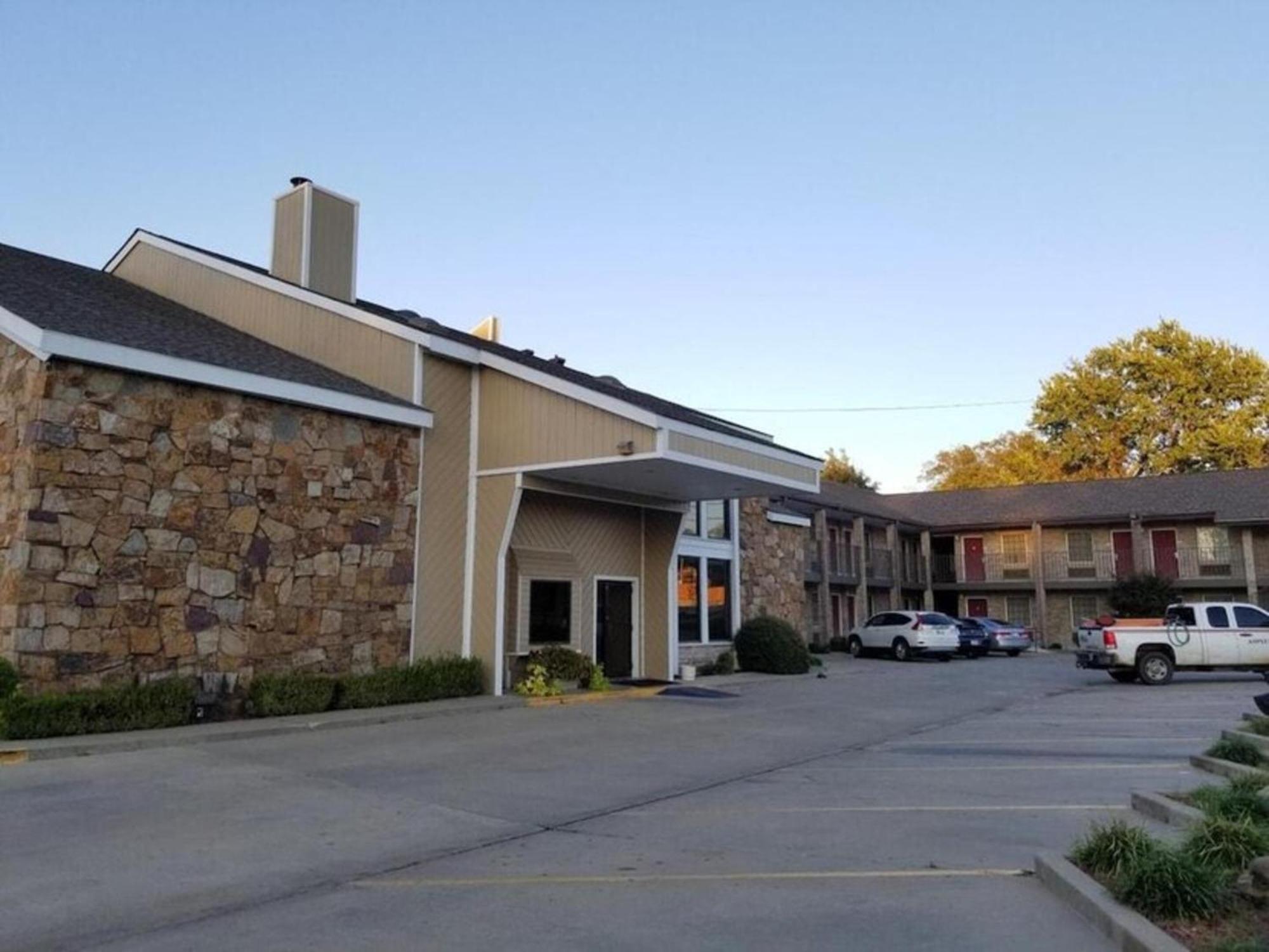 Motel 6 Ada Ok Exteriör bild